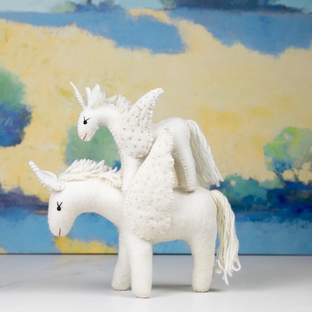 felt white unicorns