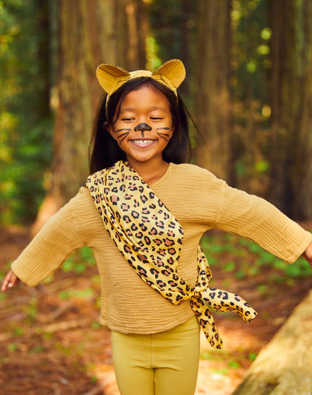 Leopard Play Silk