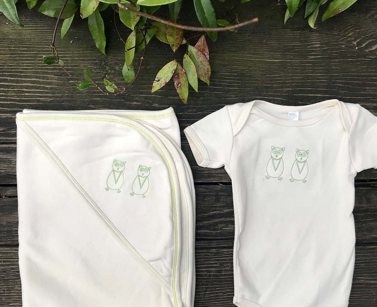 Natural/Green Owls Short Sleeve Onesie