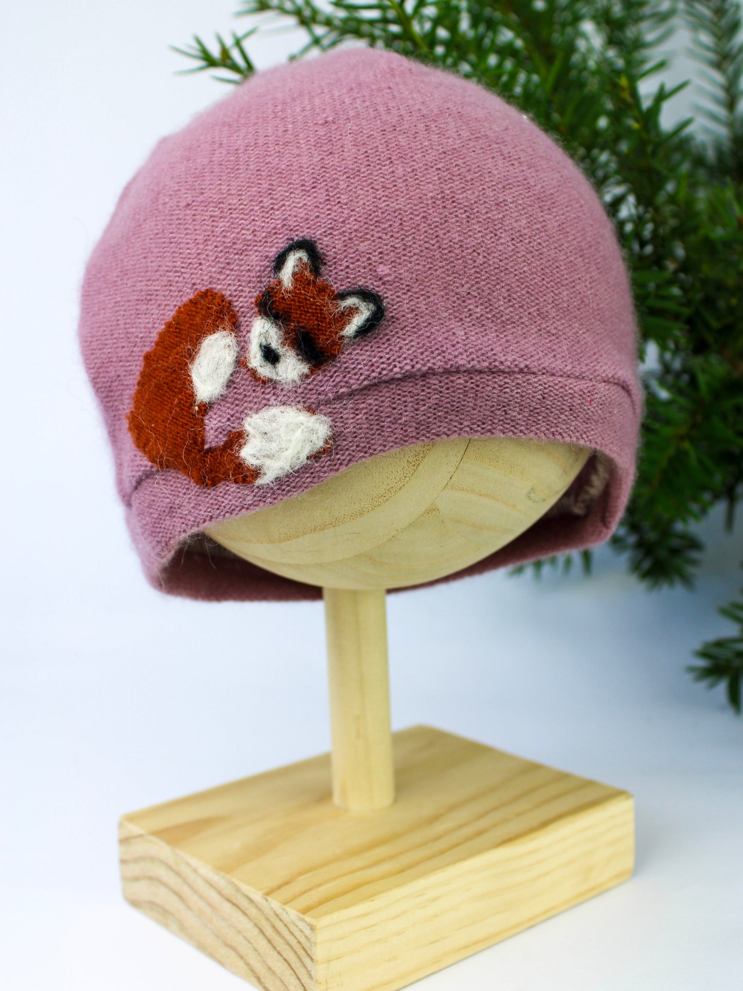 Sleeping Fox Cashmere Kids Hat