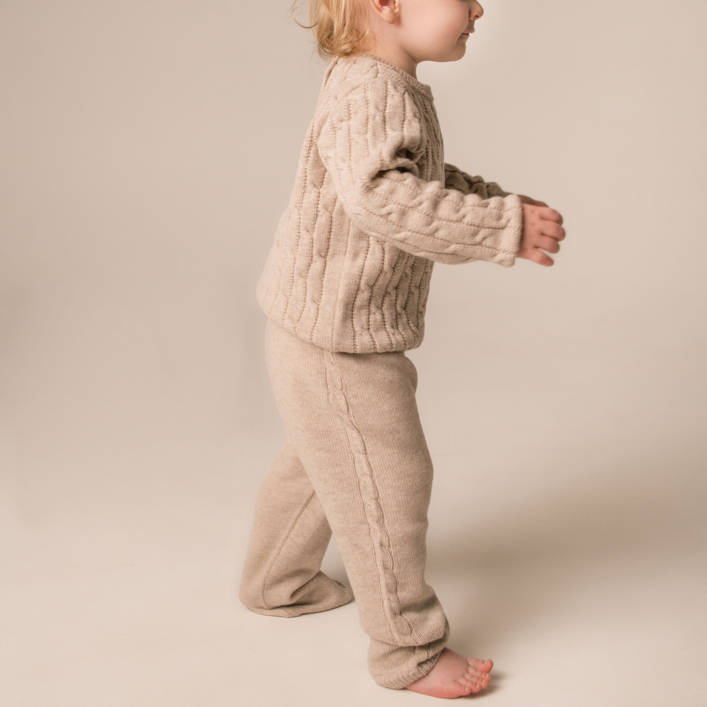 Merino Wool Cable Knit  Sweater in Oatmeal