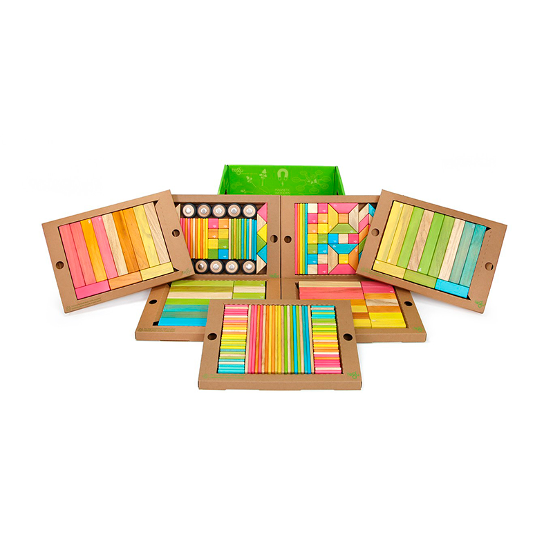 240-Piece Magnetic Wooden Blocks Kit
