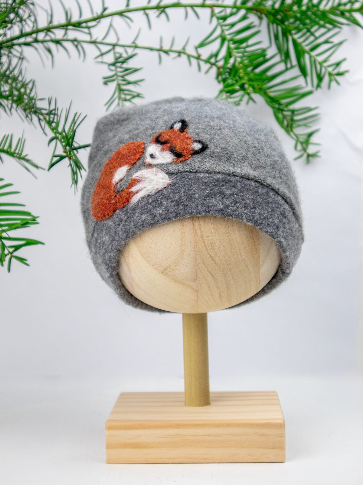 Sleeping Fox Cashmere Kids Hat