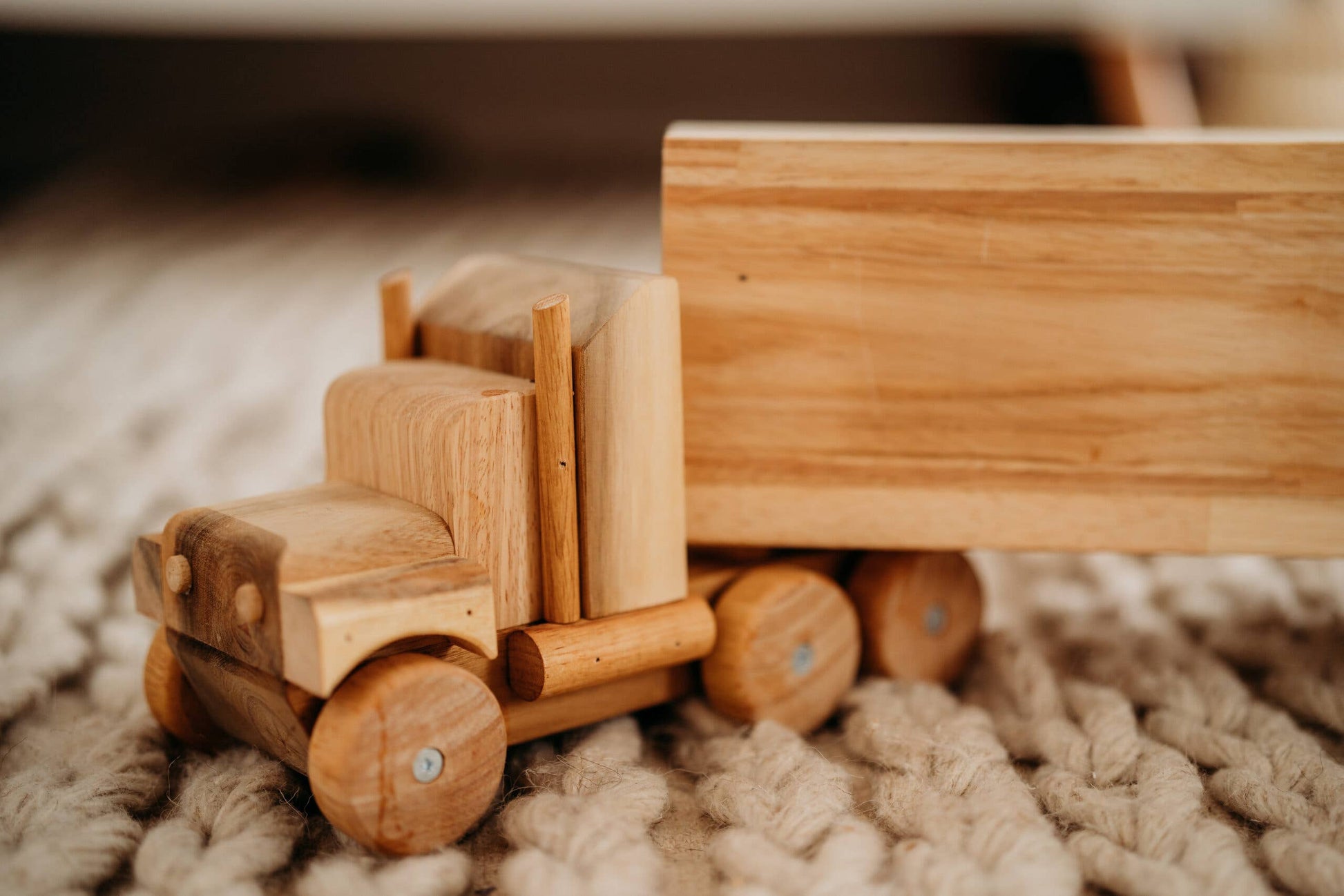 Wood_Cargo_truck_ on a braided gray carpet