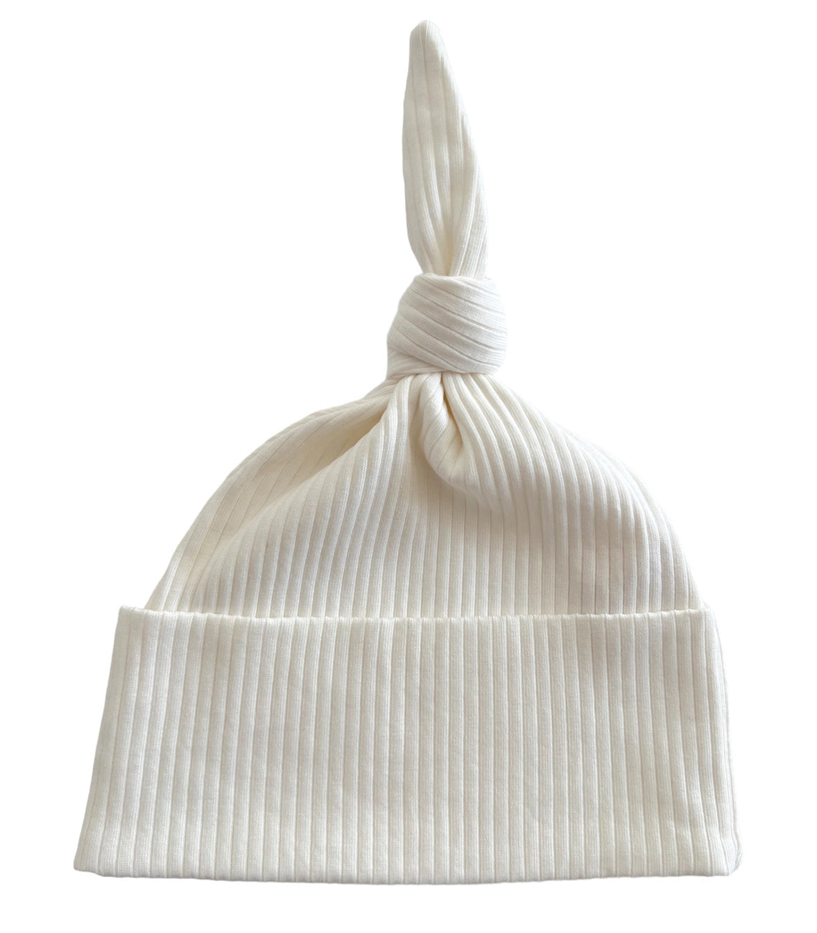 a white ribbed knot hat on a white background