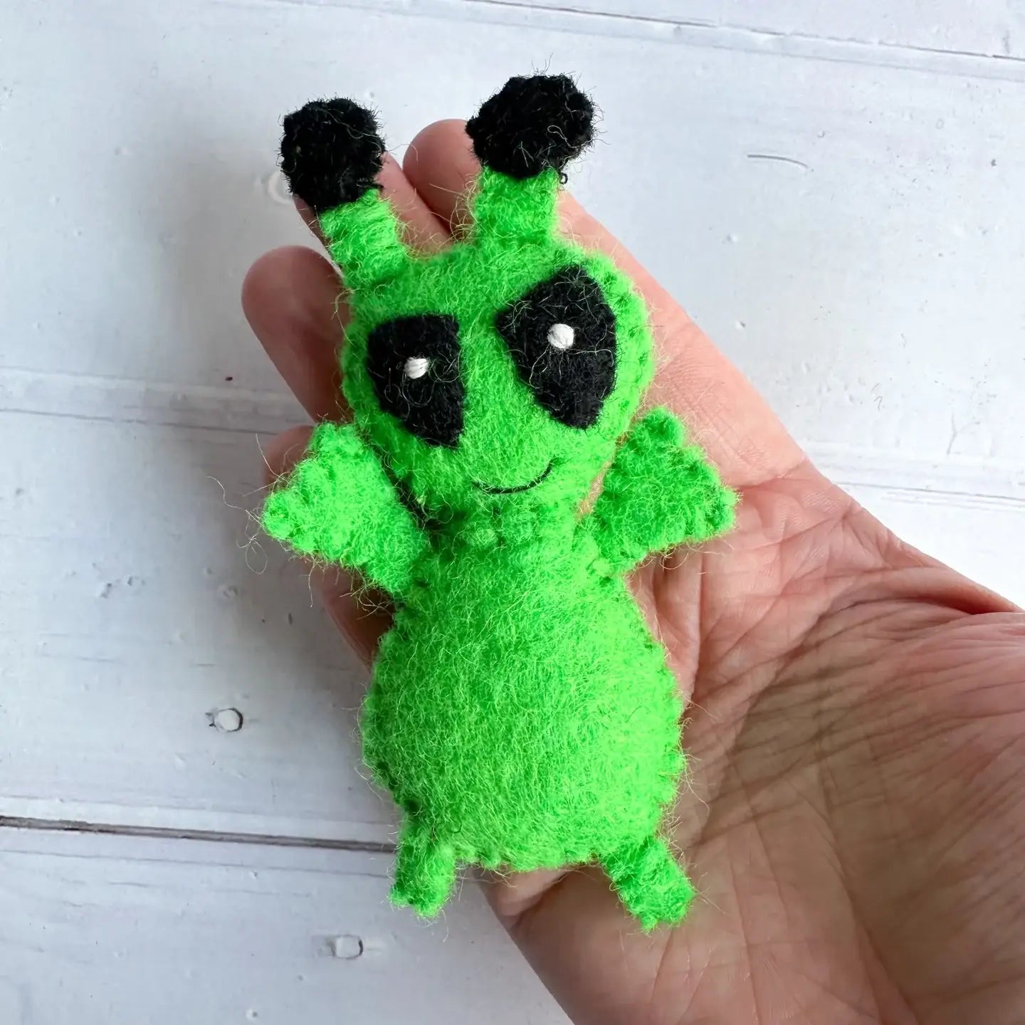 felt alien