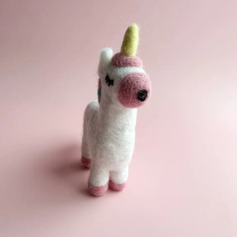 little felt unicorn