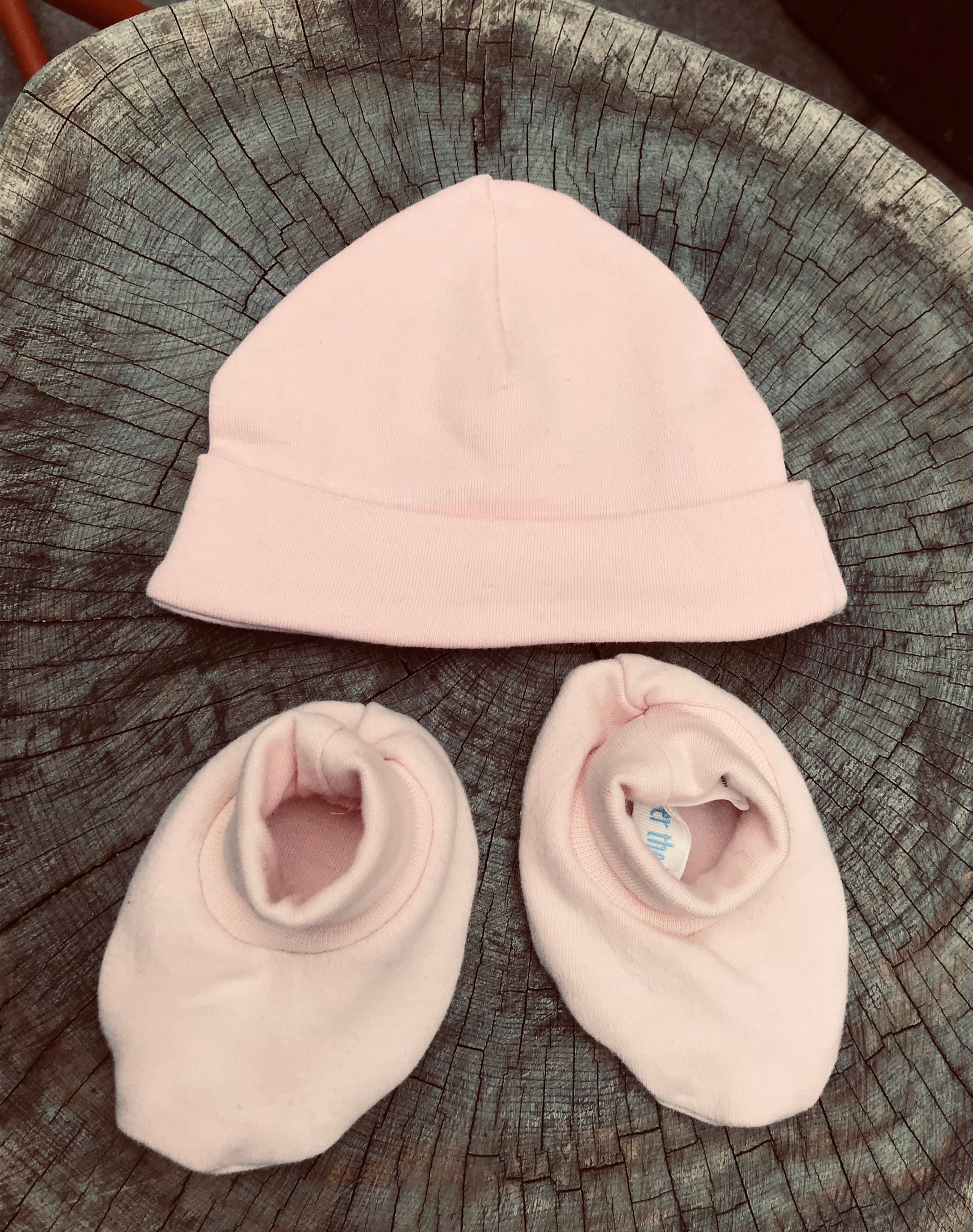 Organic Cotton Baby Hat and booties in pink