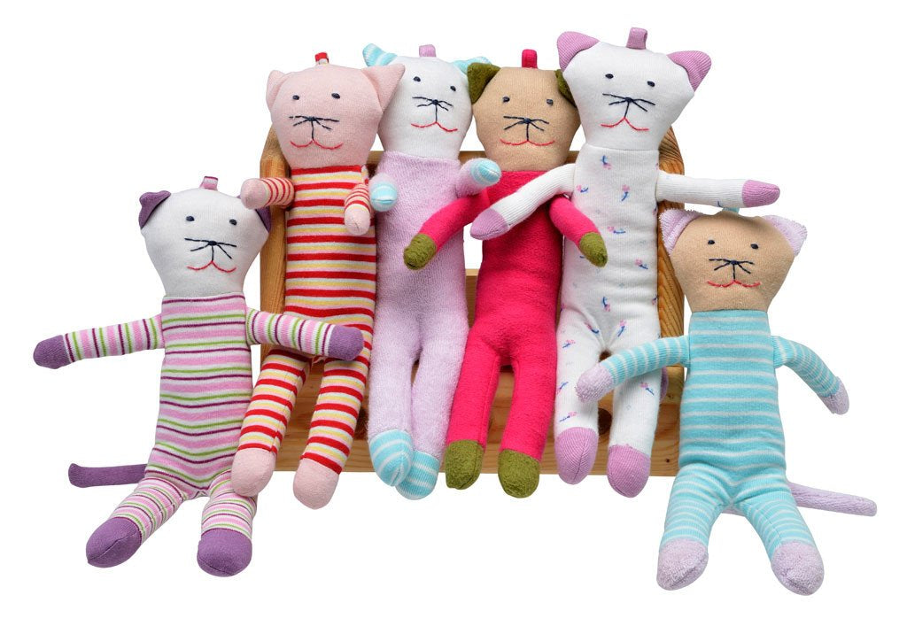 Assortment of six scrappy cat dolls