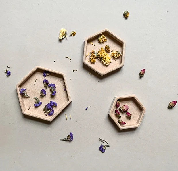 Hexagon Sorting Trays with flowers