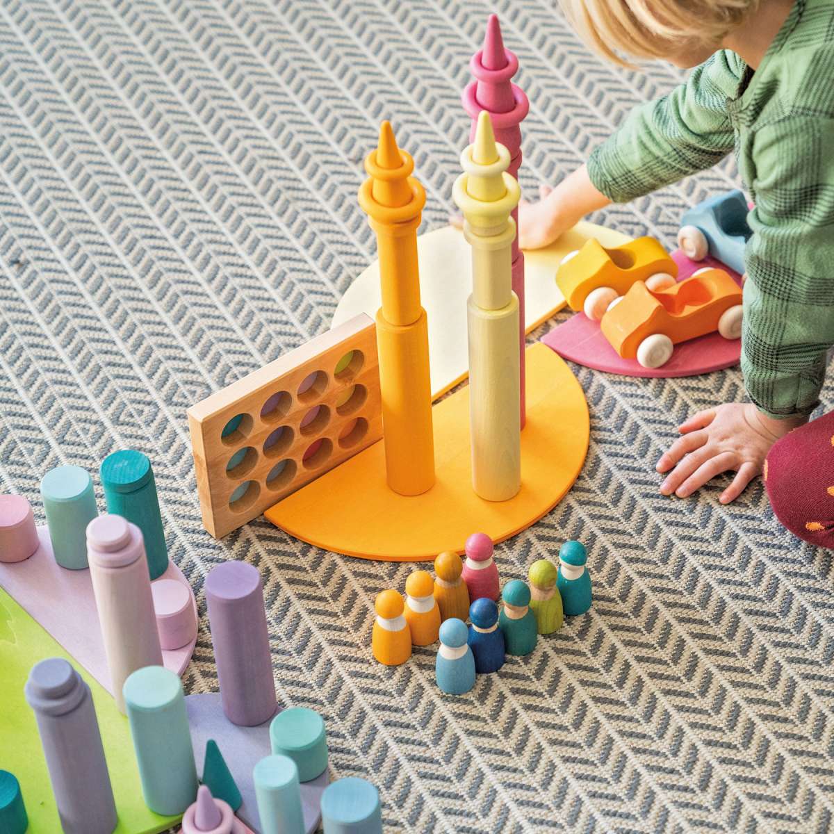 Large Pastel Building Rollers play with cones, rings, coins, and people